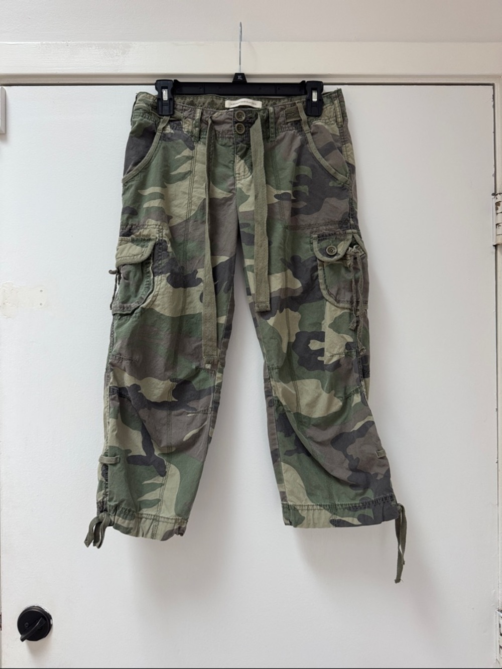 Abercrombie & Fitch Olive Green Camo Cargo Capris